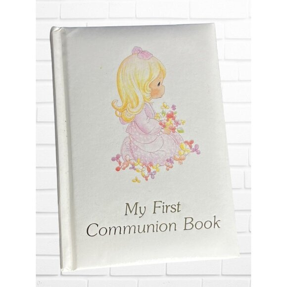 Precious Moments My First Communion Book 1994 Girl - Picture 1 of 6